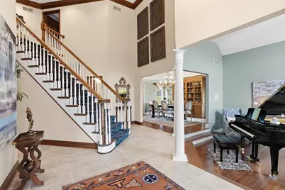 109 Brookside Ln, Moon/Crescent Twp, PA 15108 - Photo 5