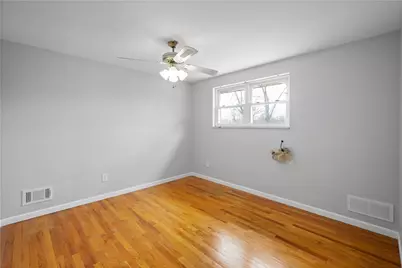 3478 Brickley Dr, Pittsburgh, PA 15227 - Photo 15