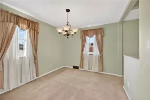 3553 Oakleaf Rd, Pittsburgh, PA 15227 - Photo 7