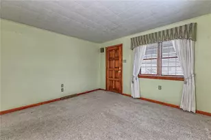 118 Almond St, Sewickley Township, PA 15083 - Photo 5