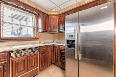 118 Almond St, Sewickley Township, PA 15083 - Photo 9