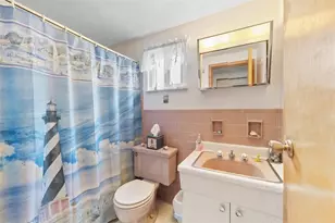 646 3rd St, Verona, PA 15147 - Photo 15