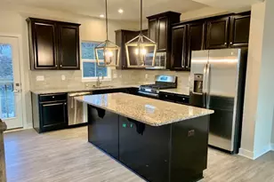 115 Moyer Hill Dr, Cranberry Township, PA 16066 - Photo 3