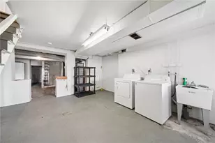 519 Washington St, Mt Pleasant Boro, PA 15666 - Photo 19