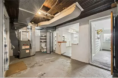 519 Washington St, Mt Pleasant Boro, PA 15666 - Photo 23