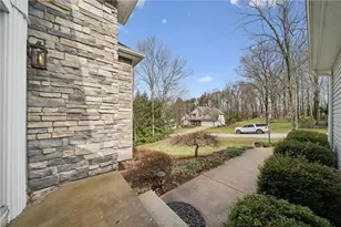 317 Ann Cir, White Township, PA 15701 - Photo 3