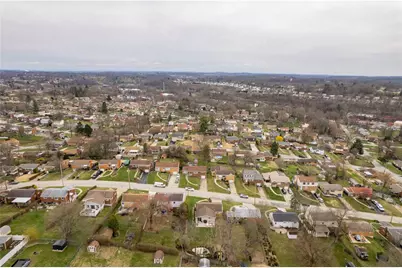 658 Elaine Drive, Pittsburgh, PA 15236 - Photo 17