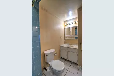 105 Blackshire Rd, Twp of But SE, PA 16001 - Photo 11