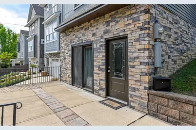 446 Wyola, Pittsburgh, PA 15211 - Photo 5