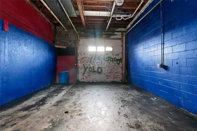 1902 Brownsville Rd, Pittsburgh, PA 15210 - Photo 25