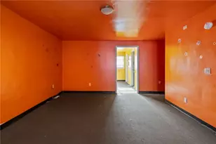 1902 Brownsville Rd, Pittsburgh, PA 15210 - Photo 9