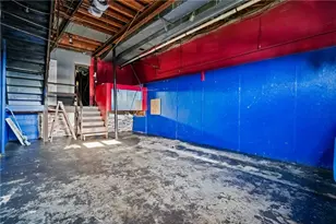 1902 Brownsville Rd, Pittsburgh, PA 15210 - Photo 23