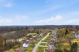 260 Mohawk Dr, Elizabeth Twp/Boro, PA 15135 - Photo 9