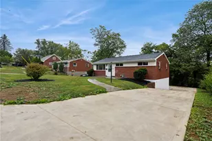 723 Heartwood Dr, Monroeville, PA 15146 - Photo 23