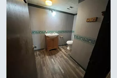 65 Broadway Ave, Wheatland, PA 16161 - Photo 17