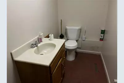 65 Broadway Ave, Wheatland, PA 16161 - Photo 15