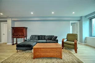 320 Fort Duquesne Blvd, Downtown Pgh, PA 15222 - Photo 9