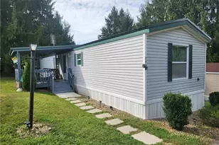 209 Baxter Ln, Center Township, PA 16001 - Photo 1