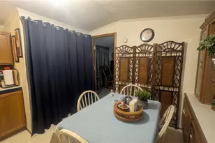 209 Baxter Ln, Center Township, PA 16001 - Photo 15