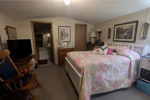 209 Baxter Ln, Center Township, PA 16001 - Photo 19