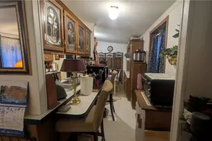 209 Baxter Ln, Center Township, PA 16001 - Photo 11