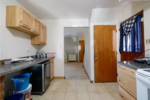 2046 Pioneer Ave, Pittsburgh, PA 15226 - Photo 3