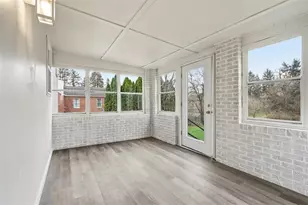 2446 Willowbrook Rd, Pittsburgh, PA 15241 - Photo 11