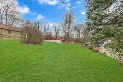 108 Pfeifer Rd, Lancaster Township, PA 16037 - Photo 9