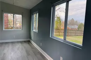 231 Jonquil Pl, Pittsburgh, PA 15228 - Photo 7