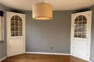 231 Jonquil Pl, Pittsburgh, PA 15228 - Photo 3