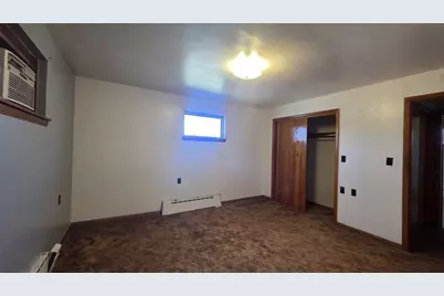 323 Indiana Avenue, Avonmore, PA 15618 - Photo 9