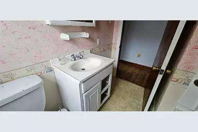 4600 3rd St, Versailles Boro, PA 15132 - Photo 13