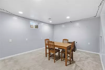 1649 Pembroke Dr, Scott Township, PA 15243 - Photo 25