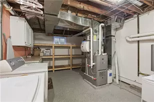 1649 Pembroke Dr, Scott Township, PA 15243 - Photo 31