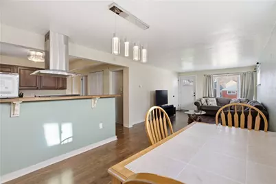 1649 Pembroke Dr, Scott Township, PA 15243 - Photo 13