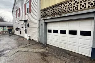 270 Broadlawn Dr, Elizabeth Twp/Boro, PA 15037 - Photo 5