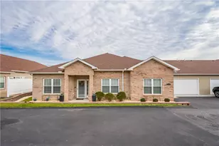 1704 Seminole Cir, Chippewa Township, PA 15010 - Photo 1