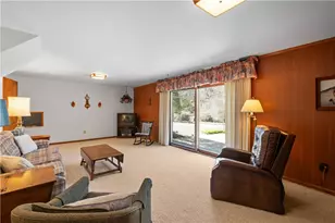 2611 Autumnwood Dr, Pittsburgh, PA 15116 - Photo 23