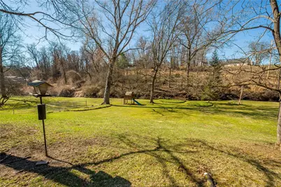 2611 Autumnwood Drive, Pittsburgh, PA 15116 - Photo 31