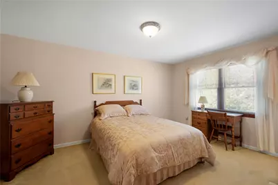 2611 Autumnwood Drive, Pittsburgh, PA 15116 - Photo 13