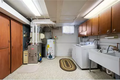 2611 Autumnwood Drive, Pittsburgh, PA 15116 - Photo 25