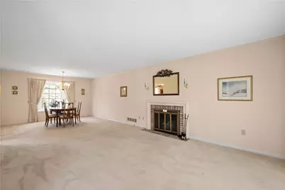 2611 Autumnwood Drive, Pittsburgh, PA 15116 - Photo 3