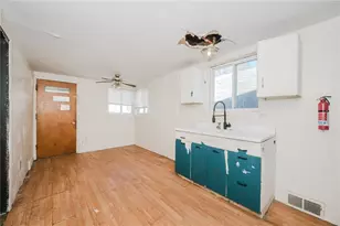 719 Woodward Ave, Kittanning, PA 16201 - Photo 11