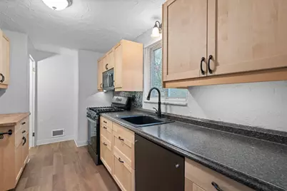 711 Gaywood Dr, Blackridge, PA 15235 - Photo 11