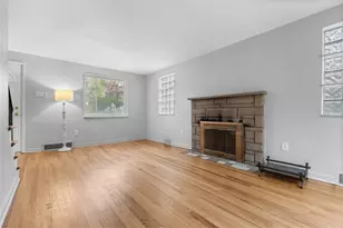 711 Gaywood Dr, Blackridge, PA 15235 - Photo 5