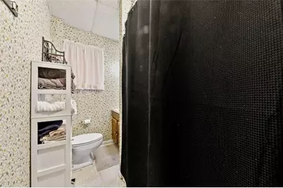 407 E Green St, Connellsville, PA 15425 - Photo 25