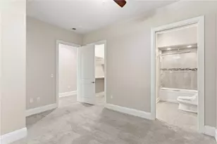 301 Fifth Ave, Downtown Pgh, PA 15222 - Photo 5