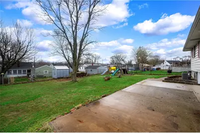 695 Crowder Ave, Sharon, PA 16146 - Photo 7