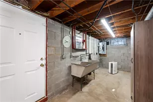 695 Crowder Ave, Sharon, PA 16146 - Photo 31