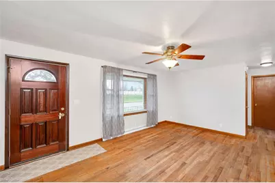 695 Crowder Ave, Sharon, PA 16146 - Photo 9